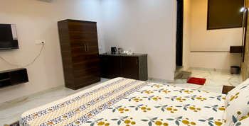 room1